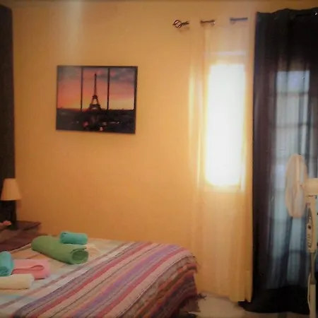 La Estrella De San Isidro Appartement